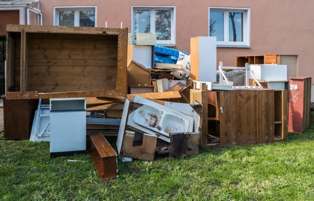 Best Yard Cleanup Services  in New Rochelle, NY
